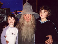 Ian McKellen (Gandalf) with co-stars Katie & Billy Jackson