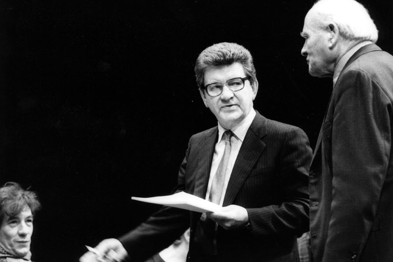 Lopakhin (Ian McKellen), Firs (...