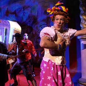 2005, ALADDIN: Widow Twankey (Ian McKellen)  - Photo by Manuel Harlan