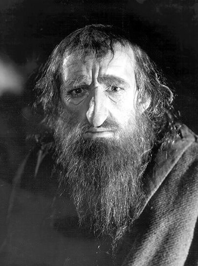 Guiness as Fagin