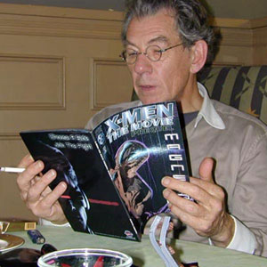 2000, X-MEN: Reading X-Men the Movie Prequel comic  - Photo by Keith Stern