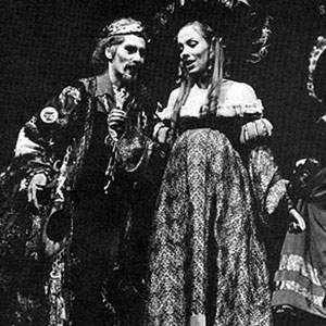1974, DR FAUSTUS: Dr Faustus (Ian McKellen) with Duchess of Vanholt (Jean Gilpin)  - Photo by Donald Cooper