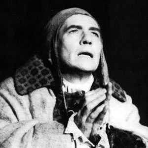 Without make-up, Ian McKellen as the old Salieri who narrates the story of Mozart�s death
