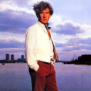 1986,   On the deck in London  - Photo by Terry O'Neill for 'New York'