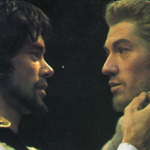 Gaveston (James Laurenson) and Edward (Ian McKellen)