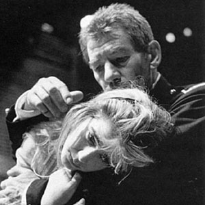 1989, OTHELLO: With Imogen Stubbs  