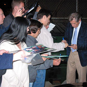 2002,   Signing autographs on the way out of the Canon Theater, 4 March 2002  - Photo by Keith Stern