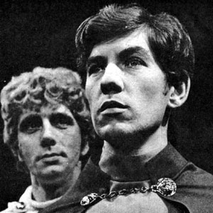 Desmond Gill as Dionysus and Ian McKellen as Pentheus