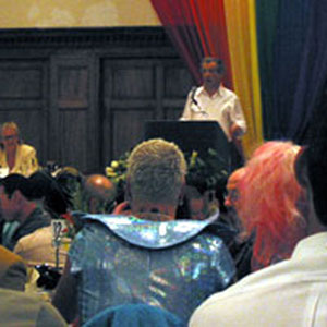 2002, SAN FRANCISCO PRIDE: At a CAPE fundraiser for the Positive Resource Center, San Francisco, 29 June 2002  - Photo by Keith Stern