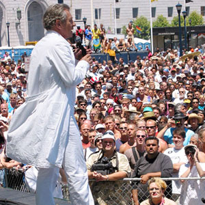 2002, SAN FRANCISCO PRIDE: 30 June 2002: As Grand Marshal, addressing the rally at the end of the San Francisco Pride parade.  - Photo by Keith Stern