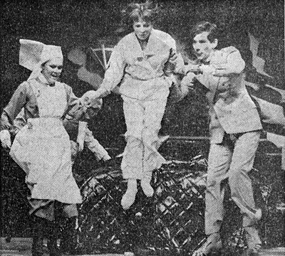 1975, TOO TRUE TO BE GOOD: Nurse (Judi Dench), Patient (Anna Calder-Marshall) and Burglar (Ian McKellen)  - Photo by Morris Newcombe