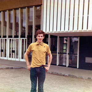 1965, ARMSTRONG'S LAST GOODNIGHT: At the Chichester Festival  