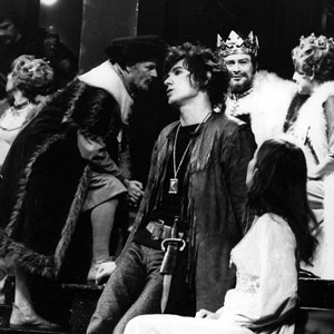 1971, HAMLET: On stage  