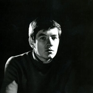 1964,   Portrait taken at agents suggestion by her approved photographer, Hordyk, in his London studio  - Photo by Hordyk