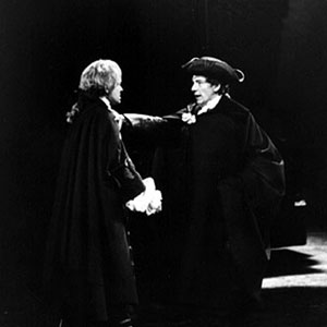 Javier (Michael Pennington) and Pierre (Ian McKellen)