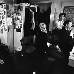 1972, RULING THE ROOST: Backstage  - Photo by Nigel Luckhurst