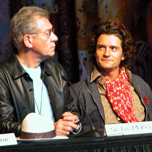 2003, THE LORD OF THE RINGS: RETURN OF THE KING: Press conference at Te Papa museum, Wellington NZ: Ian McKellen and Orlando Bloom  - Photo by Keith Stern