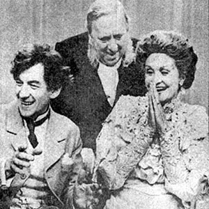 1985, THE CHERRY ORCHARD: Lopakhin (Ian McKellen), Firs (Hugh Lloyd) and Ranevskaya (Sheila Hancock)  - Photo by Douglas Jeffrey