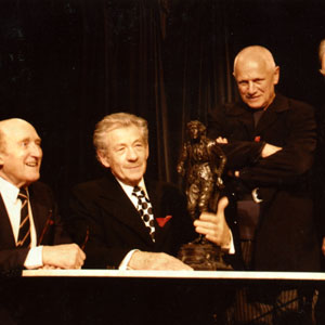 2006,   Lyceum Theatre, London,13  February 2006, with Ron Moody, statue of Henry Irving, Steven Berkoff, and Sir Donald Sinden for unveiling of historic plaque  