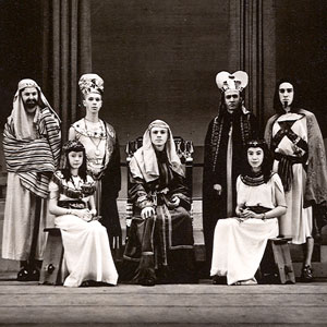 The principals: Ishamel (H E McGlashan), Thyi (C D Sculthorpe), Geoffrey Barry, Yusef (B Oatley), Athribis (D A Pass), Asnath (Ian McKellen), Potiphar (G F Tetlow)