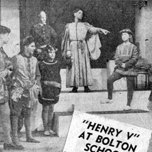 Erpingham (T I Hardy), Westmoreland (K A Bateson), York (Harold Kroto), Gower (E A Sharples), Warwick (R R May), King Henry (Ian McKellen), Burgundy (J R Munks), Constable (F D G Norburn), Dauphin (G A Farnworth)