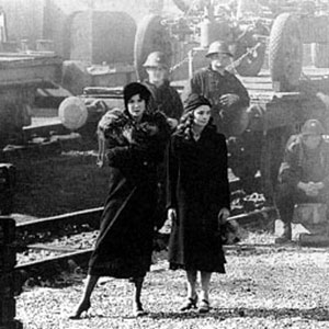 Elizabeth and her daughter